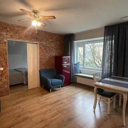 Apartment Vanalinna Suvituskorterid - Pikk 6 Ja 8 *